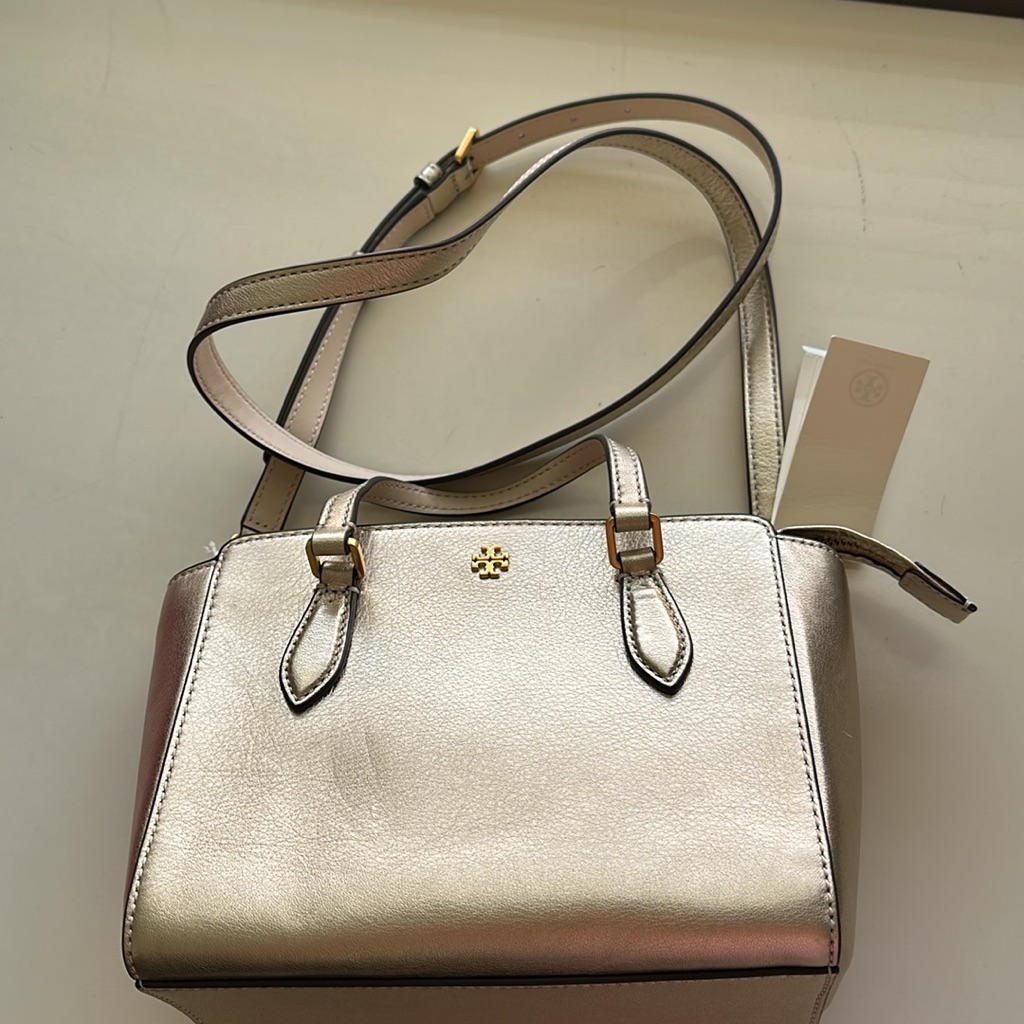 New Tory Burch Emerson Leather Bag. Gold.